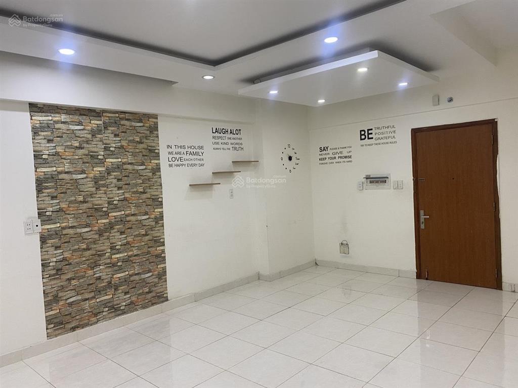 Chính chủ bán hưng ngân 1pn giá chỉ 2.1 tỉ, đảm bảo giá thật o93624o549 ms diệu