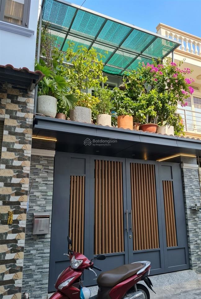 Mình bán nhà hẻm xe hơi sát lũy bán bích quận tân phú, 7,2 tỷ, 70,2 m2, 3pn, 3wc, hàng hiếm!