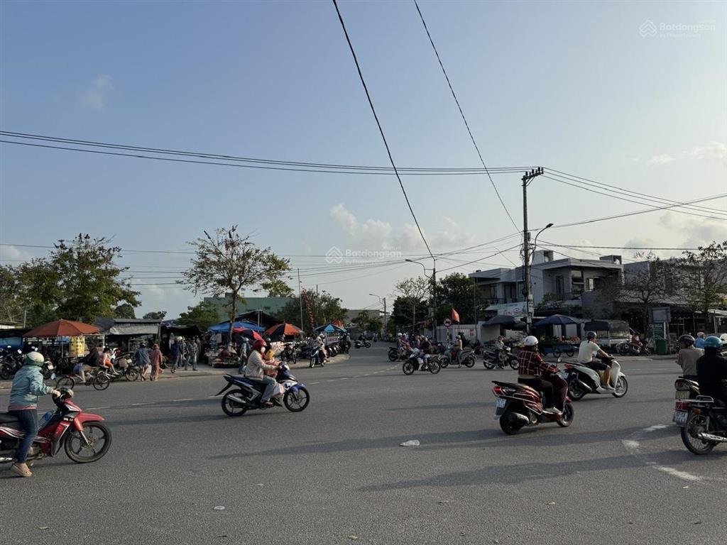 Hà tây 1 giáp hoà xuân mới đường lớn giá bé đất đẹp vuôn vức