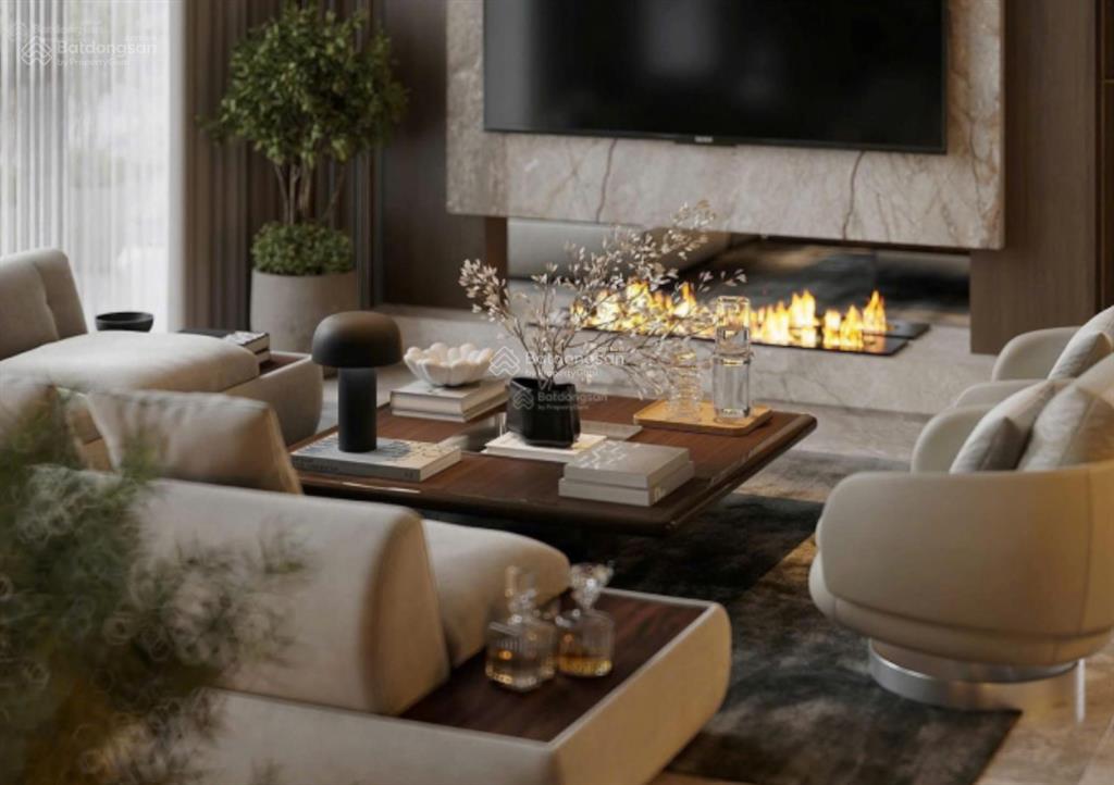 Căn góc thoáng sáng 3pn paragon diện tích 140m2 giá tốt