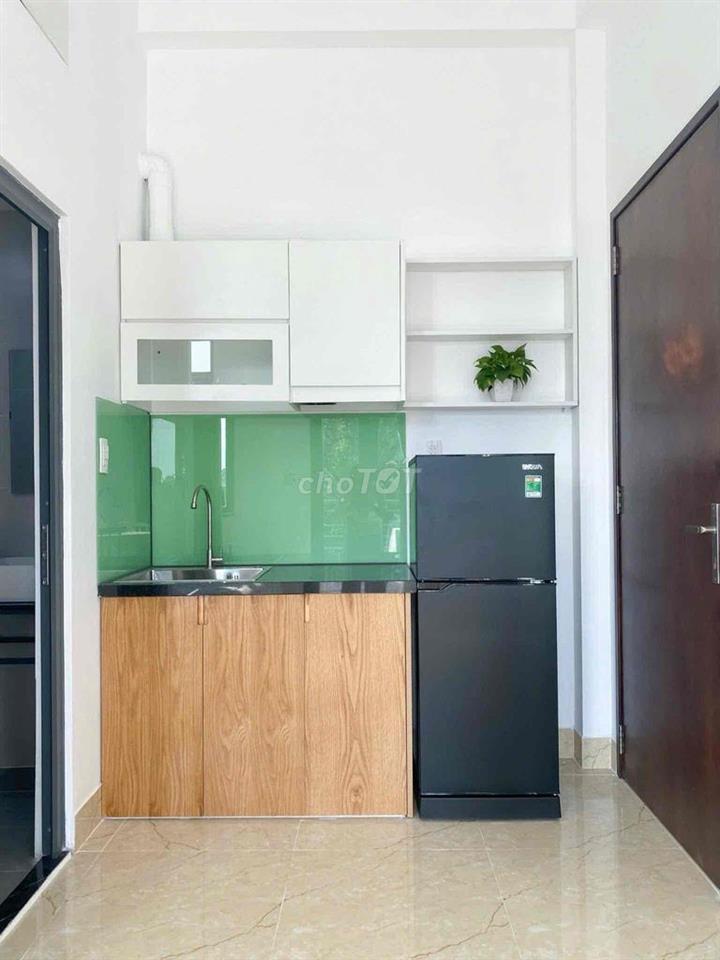 Studio xinh như mộng có ban công full nội thất gần UBND Q2