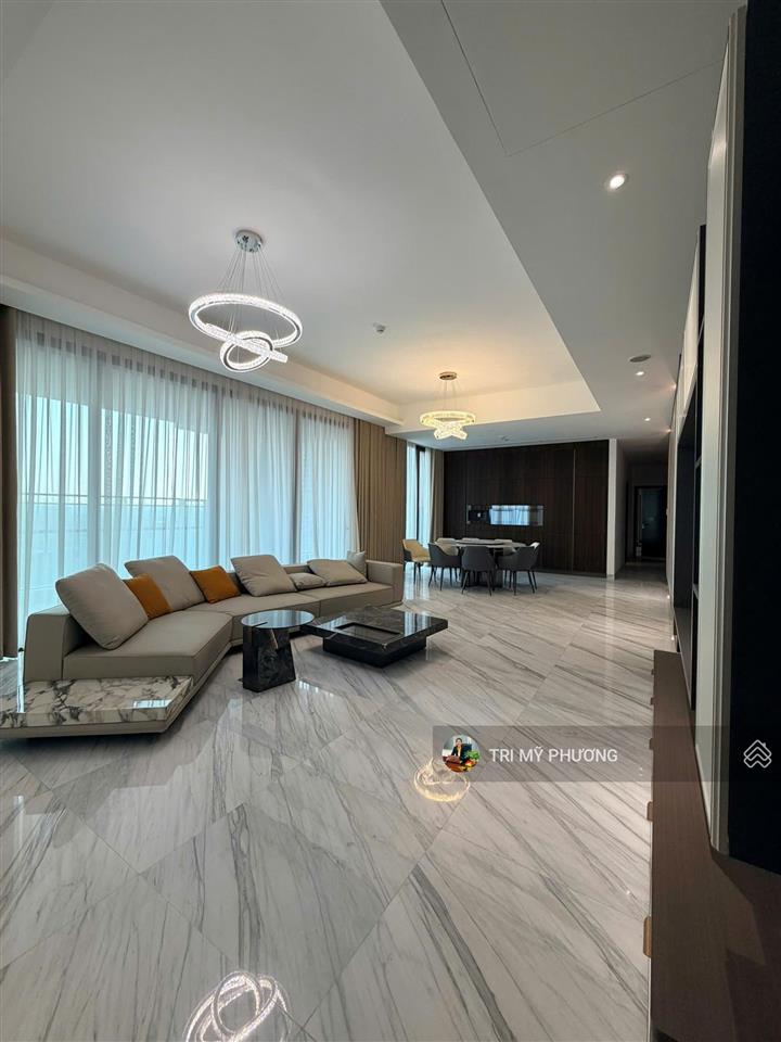 Cho thuê define capitaland  căn 4pn  rộng 325m²  thang máy riêng  view siêu đẹp, private luxury