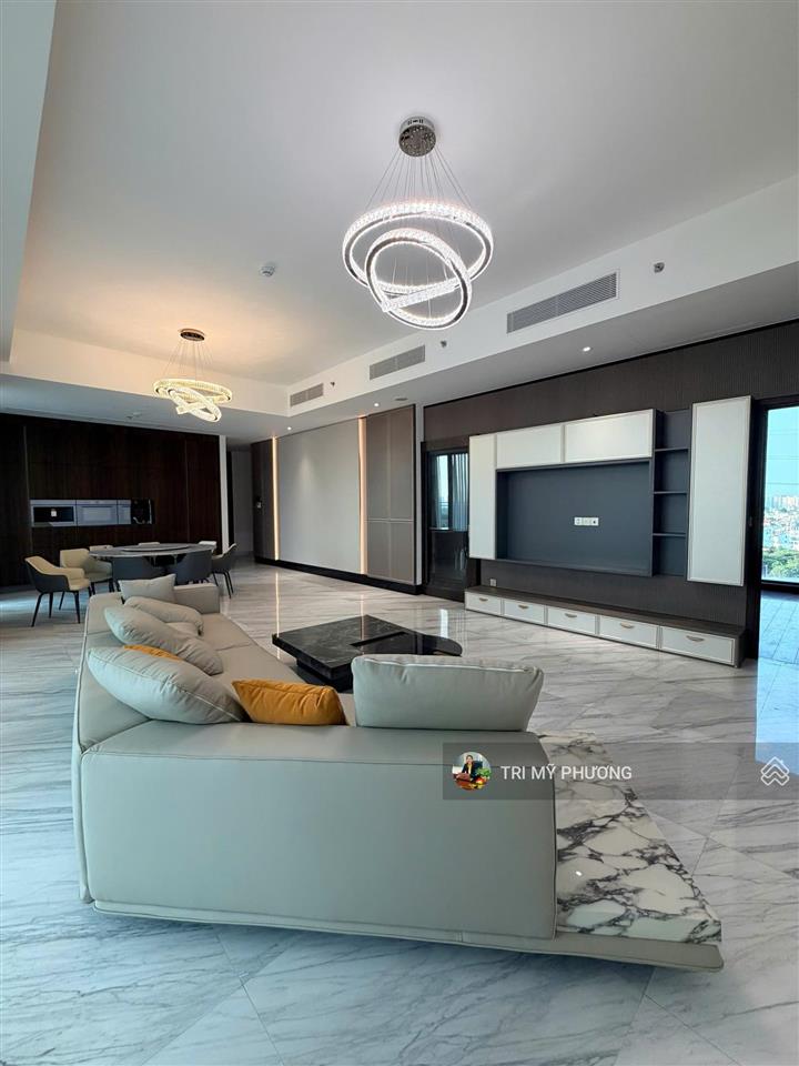 Cho thuê define capitaland  căn 4pn  rộng 325m²  thang máy riêng  view siêu đẹp, private luxury