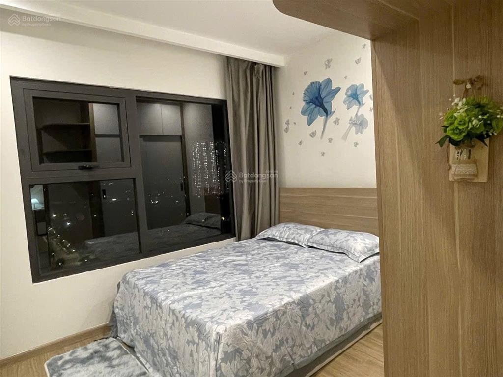 Chính chủ cần bán căn 2pn+ 64m2 tòa s205 tầng 1510 vinhomes smart .giá 4.8 tỷ bao phí