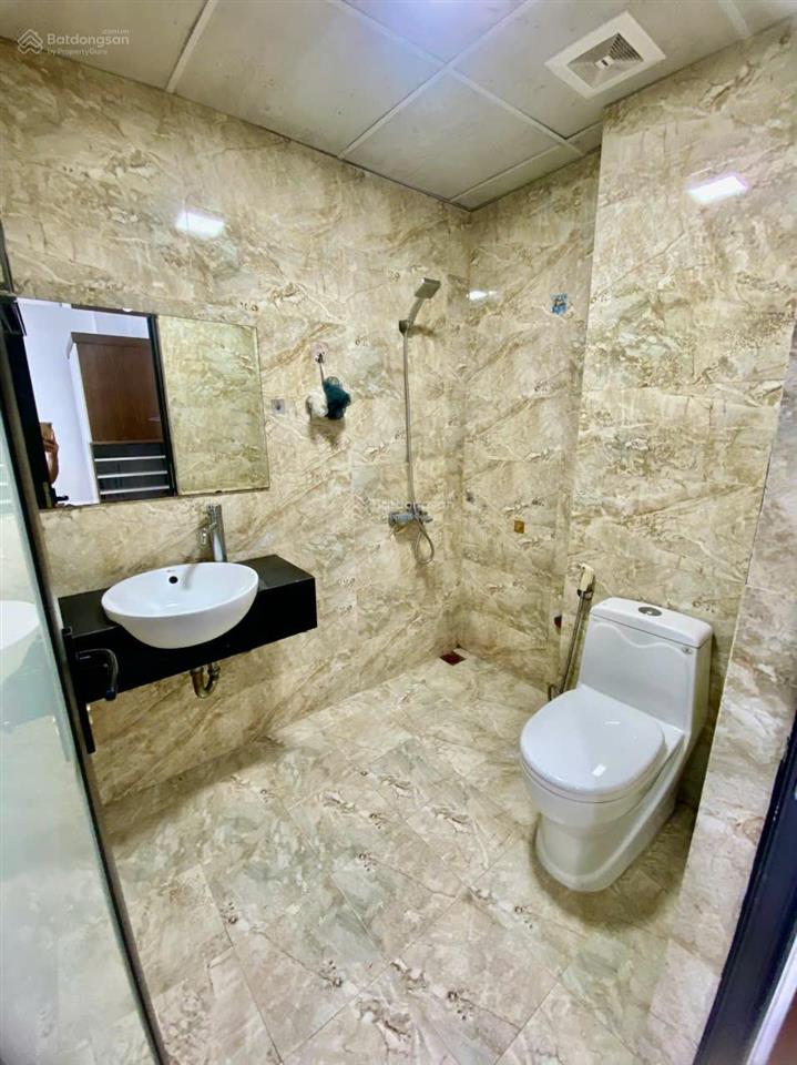Cho thuê căn hộ tại thanh xuân, ngã tư sở, nhà mới full đồ nội thất oto đỗ