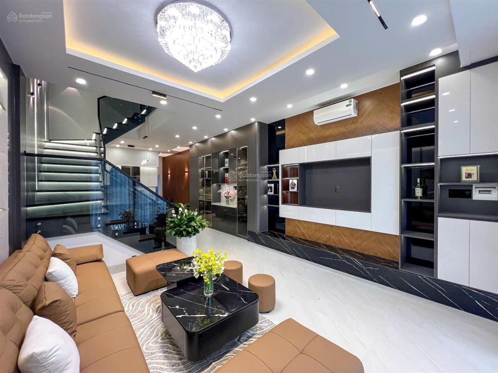 Siêu phẩm mới nhà 2 lầu hiện đại nội thất cao cấp đường d14 kdc hồng loan giá 6 tỷ 100