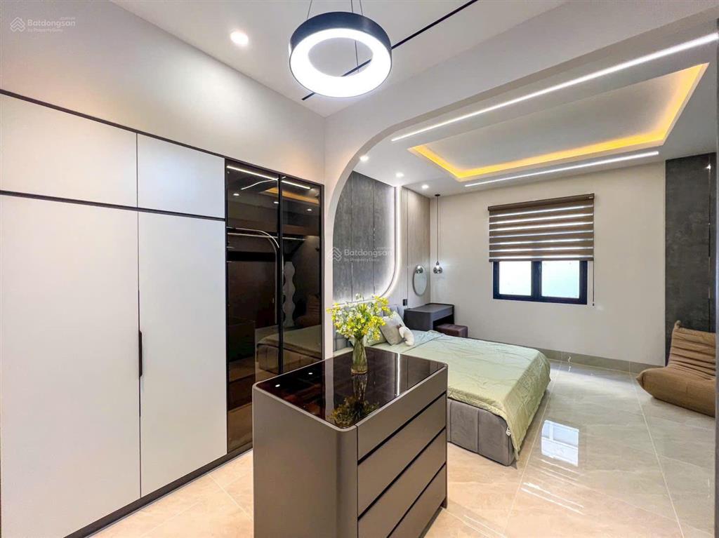 Siêu phẩm mới nhà 2 lầu hiện đại nội thất cao cấp đường d14 kdc hồng loan giá 6 tỷ 100