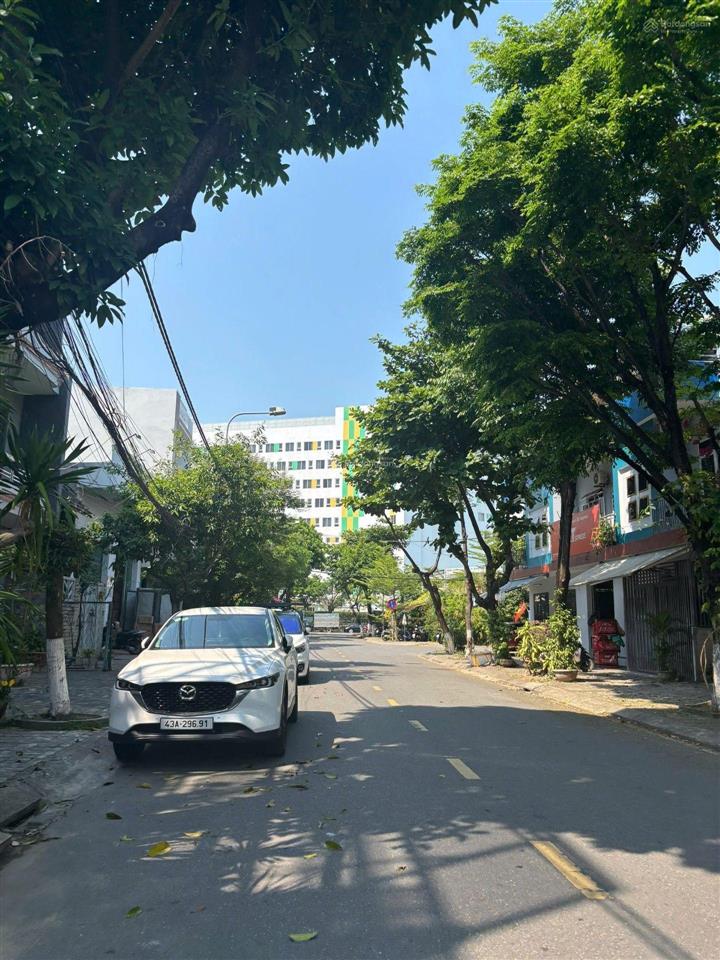 Cao xuân huy  mặt tiền đẹp, bán gì cũng dễ chốt đơn