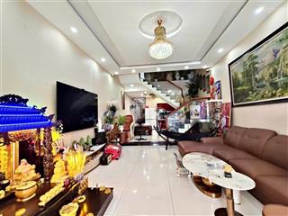Nhà rộng như biệt thự  giá thì không biệt thự!