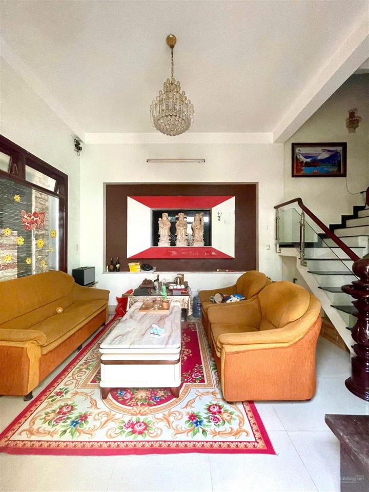 Nhà trung tâm  tạo dòng tiền cực ổn  tầm ngắm các nhà đầu tư