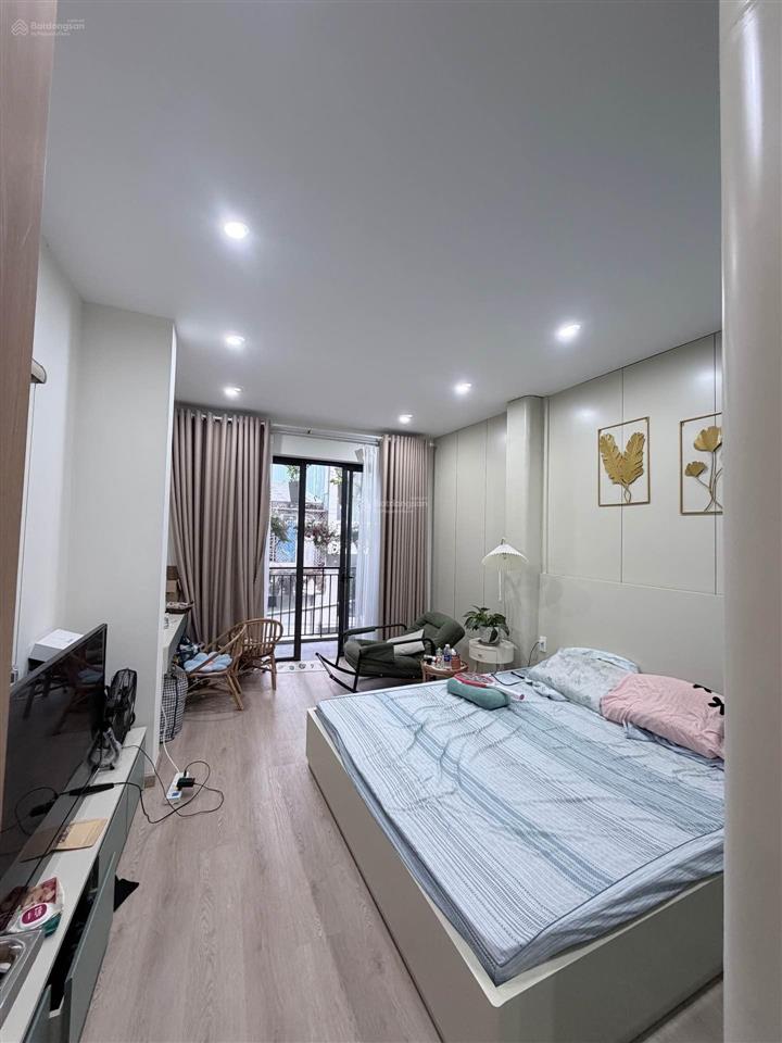 Nhà gần chợ cồn  giá 7.7 tỷ  nhanh tay nào chị em nhà mình ơi
