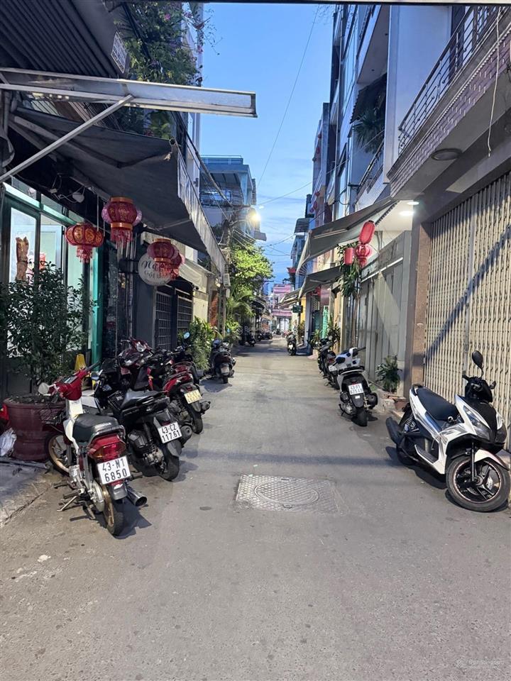 Nhà đẹp trung tâm đà nẵng  độ tiện nghi là khỏi bàn gì nửa  giá 7.45 tỷ mềm mại