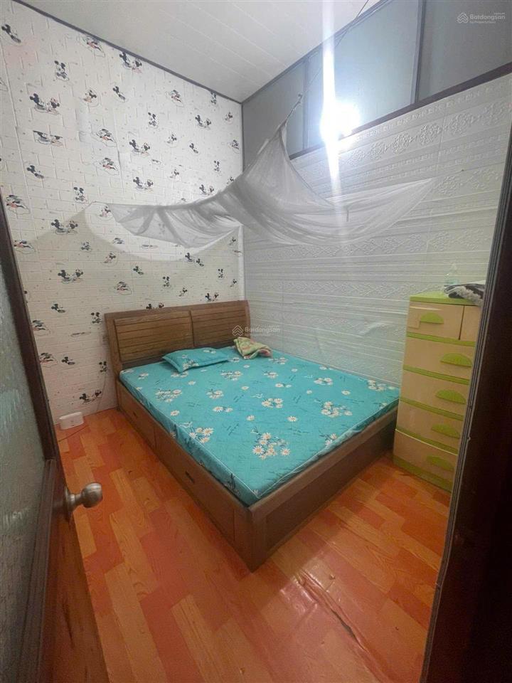 Cô tôi cần bán gấp căn nhà  khu vực hòa cường  giá 8.75 tỷ có thương lượng