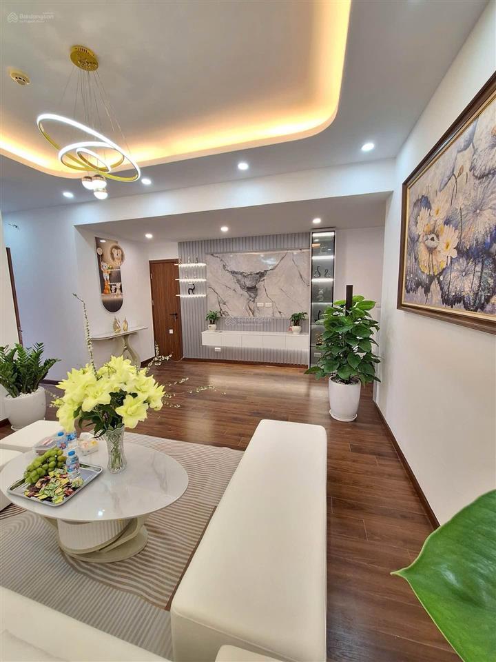 Bán căn hộ tòa ct1ab tp giao lưu phạm văn đồng, 60m2, 4.5 tỷ, 2 ngủ, sổ đỏ cc, full nội thất đẹp.