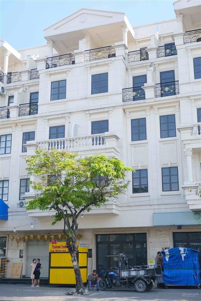 Bán nhà phố mặt tiền nguyễn văn lượng 10m x 20m 5 tầng có hợp đồng ngân hàng thuê dài hạn