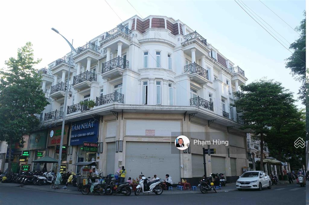 Bán nhà góc 2 mặt tiền đẹp trần thị nghỉ gò vấp sổ hồng lâu dài. 0989 329 ***