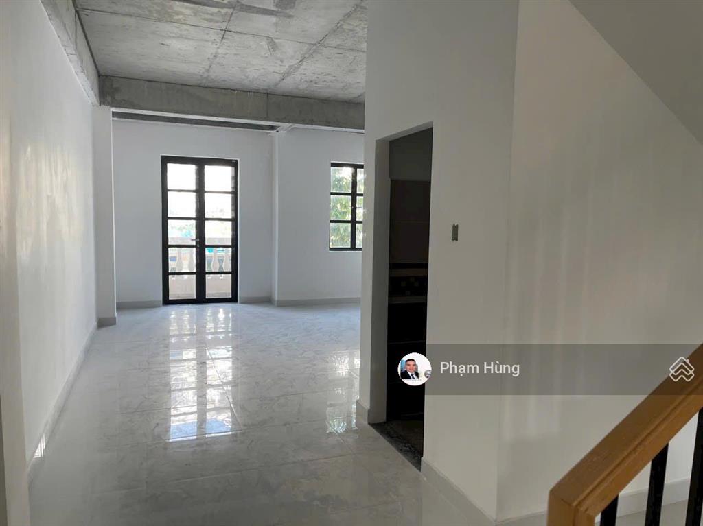 Bán nhà mặt tiền phan văn trị cityland park hills, 100m², 5 tầng, 31 tỷ, đang cho thuê 65tr/tháng