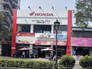 Cho thuê văn phòng/showroom tại đường nguyễn văn cừ, 700m2/sàn, 3 tầng, mặt tiền 15.5m, 350tr/tháng