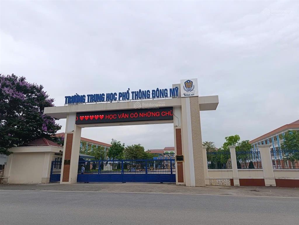 Nhà mới xây kính coong 4 tầng , xe 4 chỗ ngủ trong nhà giá chỉ 6,75 tỷ có thương lượng