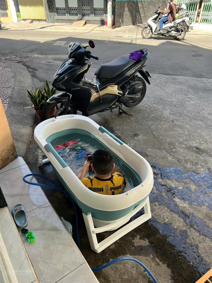 Bán gấp nhà riêng 152// lạc long quân, 5,79 triệu, 89m2, 3pn, 2wc
