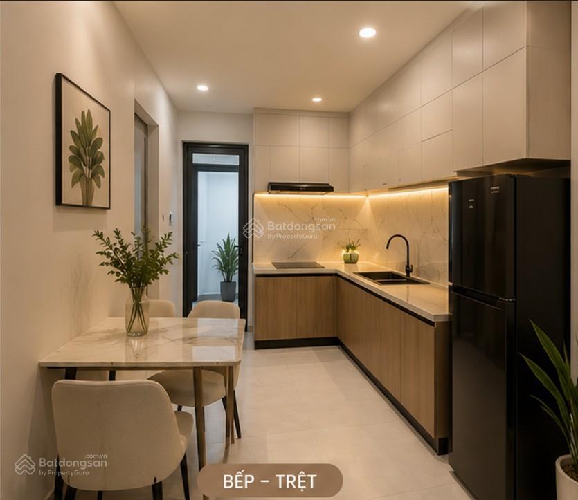 Chỉ 1 tỷ 950 (thương lượng) nhà 4 tầng gần mặt tiền bình long, tân phú