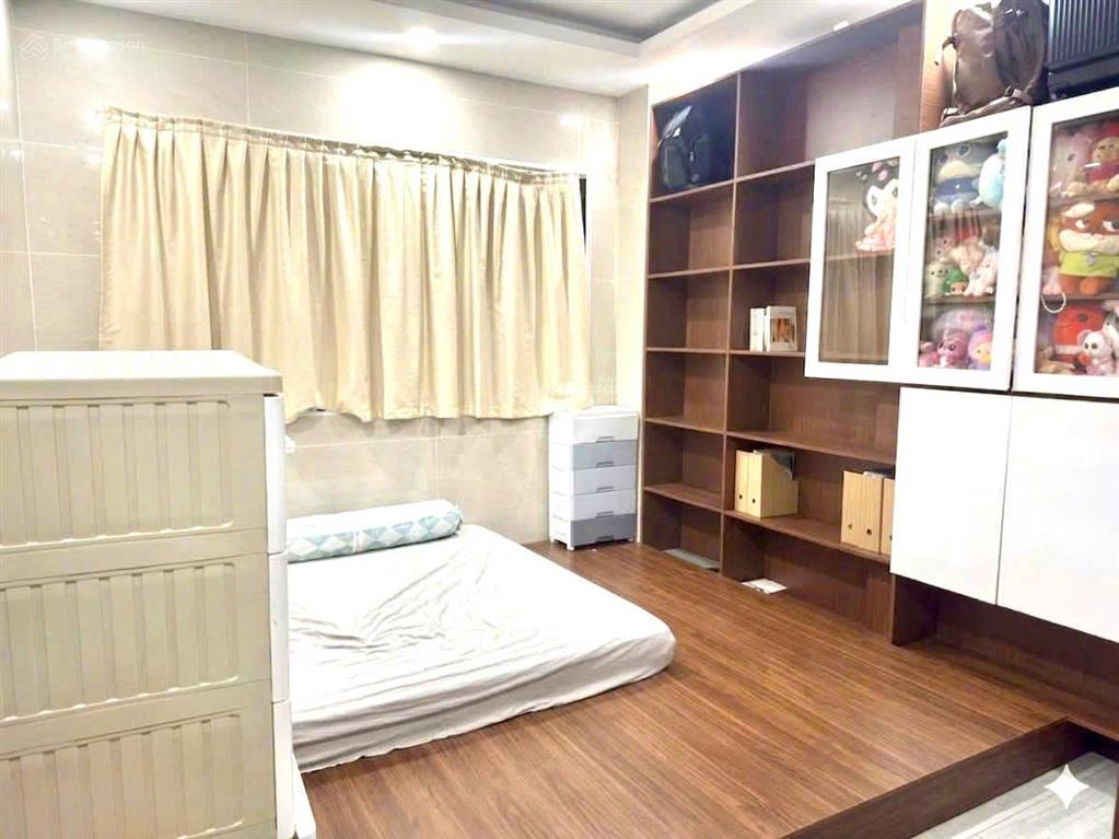 Căn hộ cao cấp 100m2 có 2 phòng ngủ full nội thất tại vạn phúc city cần cho thuê
