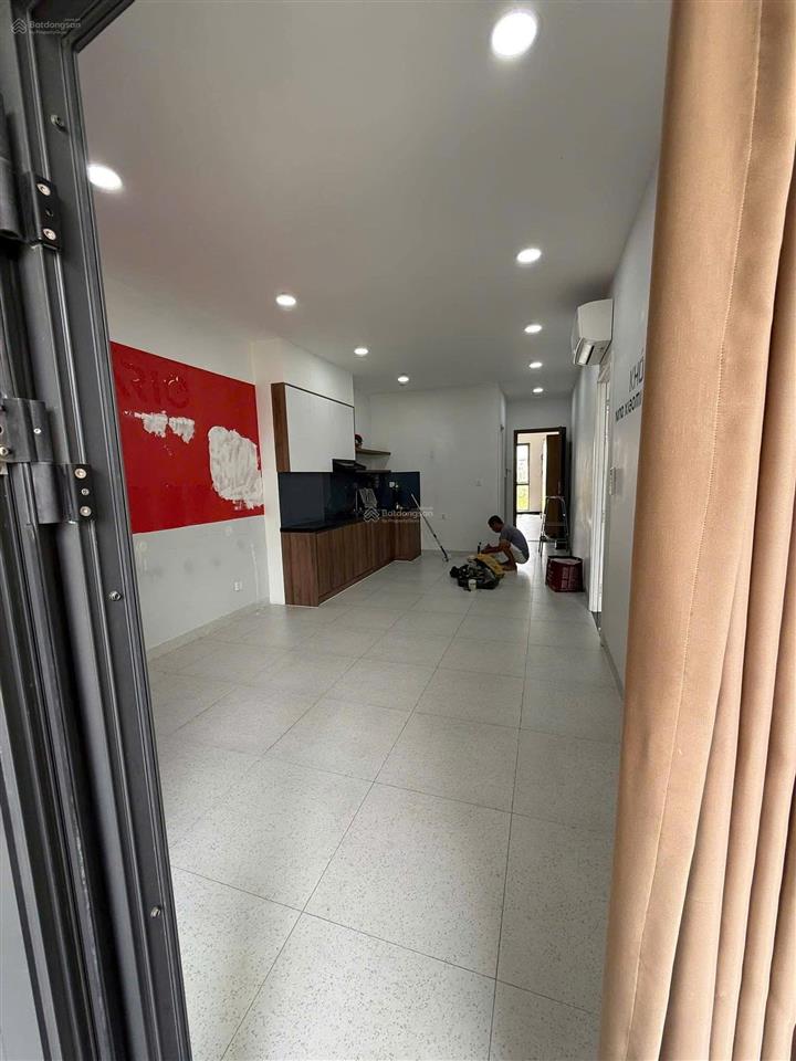 Căn hộ 1 phòng ngủ 50m2, tách bếp view công viên tại vạn phúc city cần cho thuê
