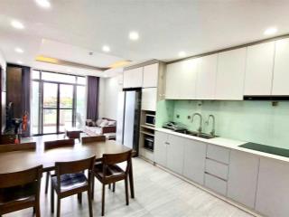 Căn hộ 3 phòng ngủ full nội thất cao cấp ,view công viên hồ bơi tại vạn phúc city cần cho thuê