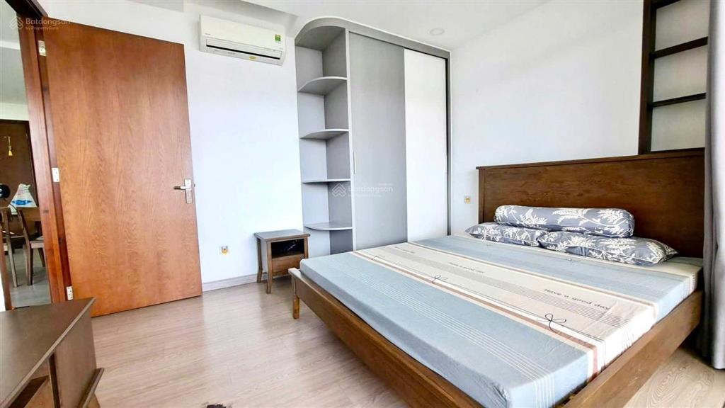 Căn hộ 3 phòng ngủ full nội thất cao cấp ,view công viên hồ bơi tại vạn phúc city cần cho thuê