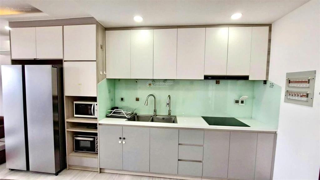 Căn hộ 3 phòng ngủ full nội thất cao cấp ,view công viên hồ bơi tại vạn phúc city cần cho thuê