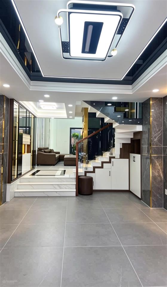 Nhà đẹp mới xây có thang máy lô tư bình tân (4x17m), hxt 5 tầng btct giá 9.5 tỷ