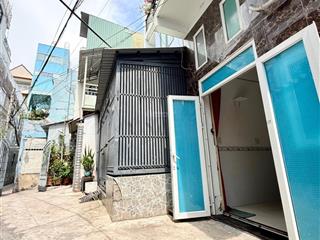 Chỉ 3.15tỷ  nhà 3 tầng  sd 50m2  2pn 2wc sát mặt tiền xvnt  công viên tầm vu bình thạnh