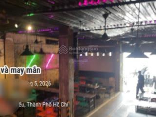 Mặt bằng  8x 18m, 2mt nguyễn đình chiểu  q. 1, 6000usd/t