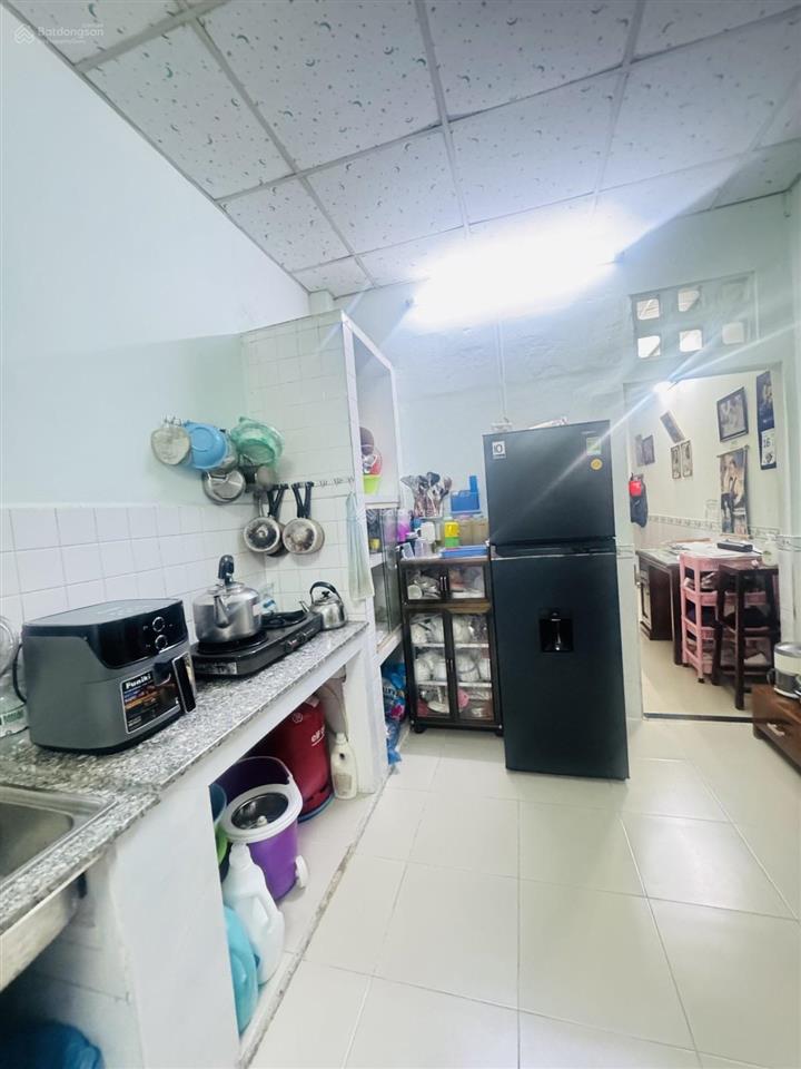 Bán nhà hẻm rộng võ văn kiệt quận 1 xây 2 tầng 3mx10m còn ở tốt giá 4 tỷ 580 tl 0931 258 ***
