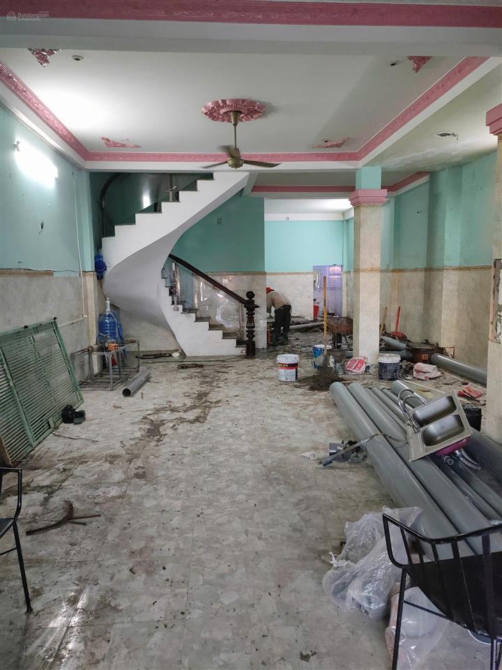 Bán nhà mặt tiền kdc bình hưng. nhà 6m x 18m, vị trí kinh doanh. chính chủ 1 đời chưa qua đầu tư