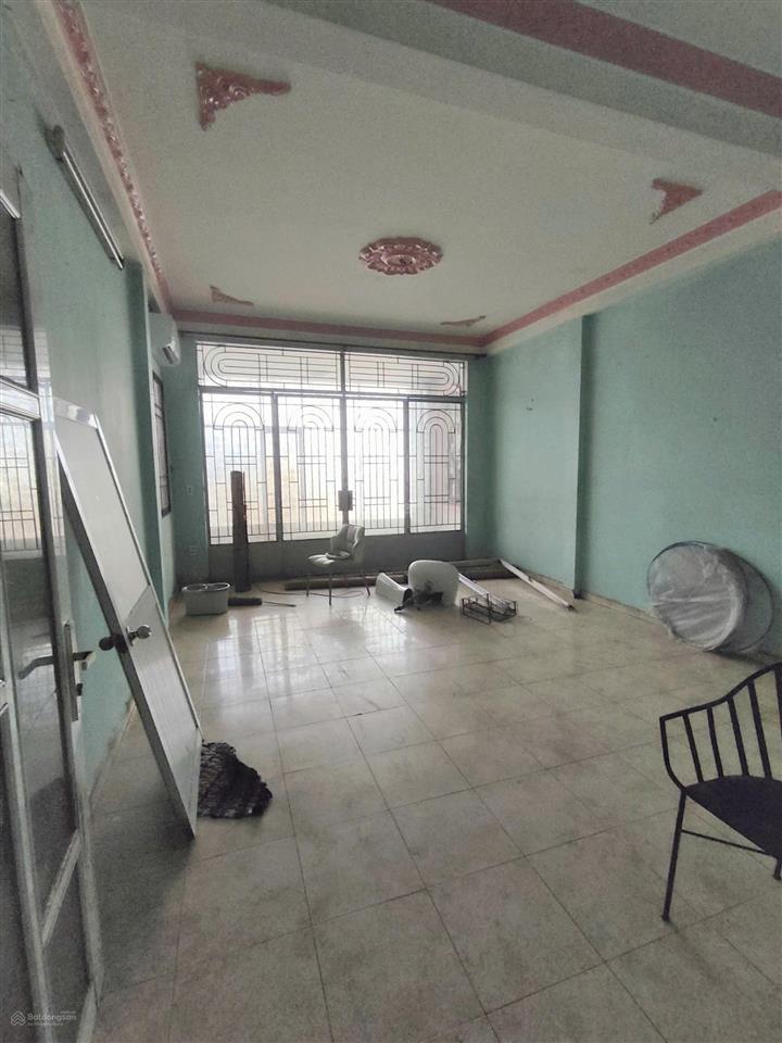 Bán nhà mặt tiền kdc bình hưng. nhà 6m x 18m, vị trí kinh doanh. chính chủ 1 đời chưa qua đầu tư