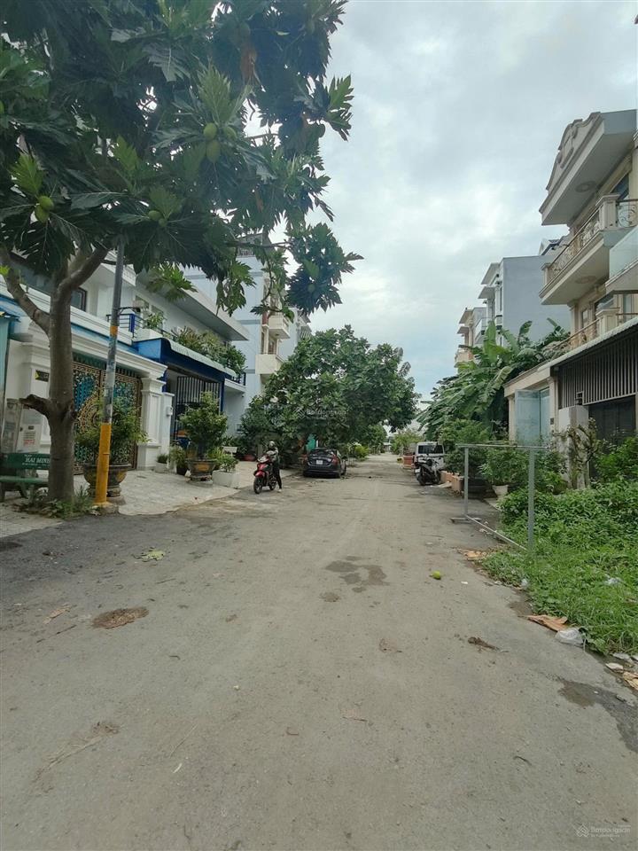 Bán nhanh  3,7 tỷ lô đất 80m2 (5m x 16m) kdc bến lức chợ bình điền, p7, q8