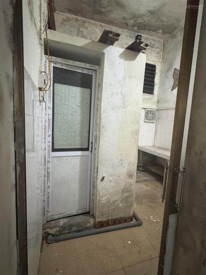 Chính chủ gửi bán nhà hoàng đạo thành 63m2 ô tô đỗ cửa  3m ra ô tô tránh  ngõ thông chỉ hơn 15 tỷ