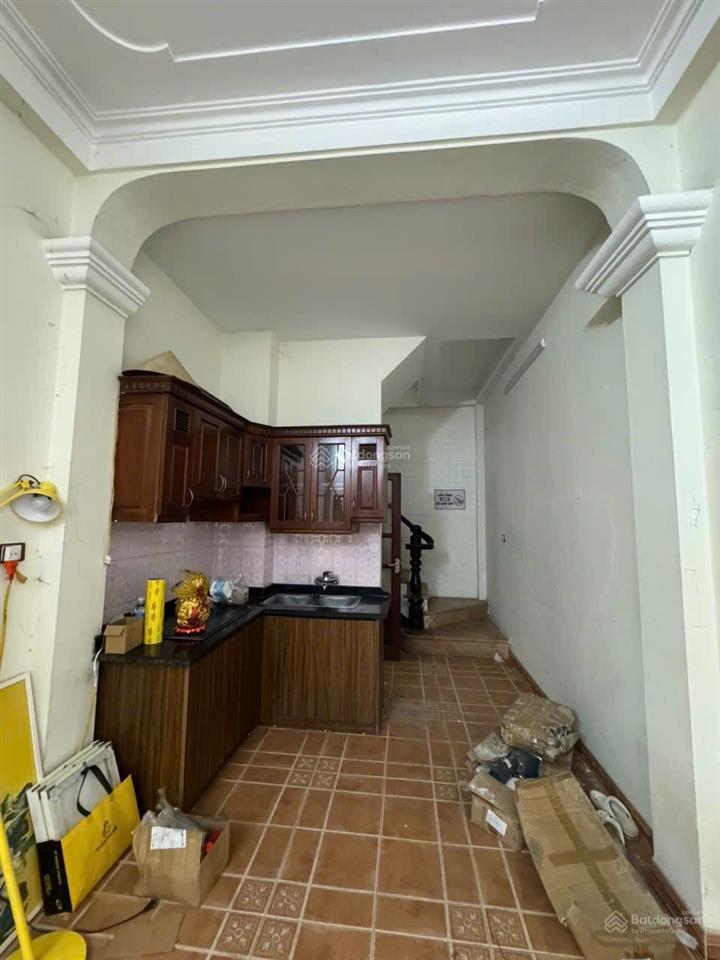 Chính chủ gửi bán nhà hoàng đạo thành 63m2 ô tô đỗ cửa  3m ra ô tô tránh  ngõ thông chỉ hơn 15 tỷ