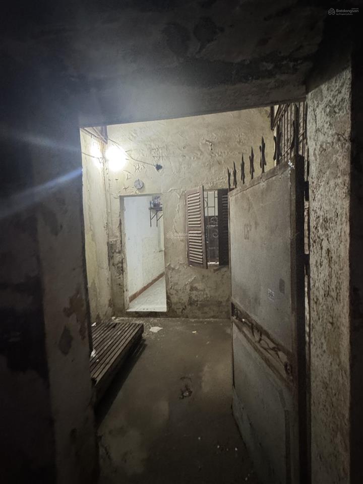 Chính chủ gửi bán nhà hoàng đạo thành 63m2 ô tô đỗ cửa  3m ra ô tô tránh  ngõ thông chỉ hơn 15 tỷ