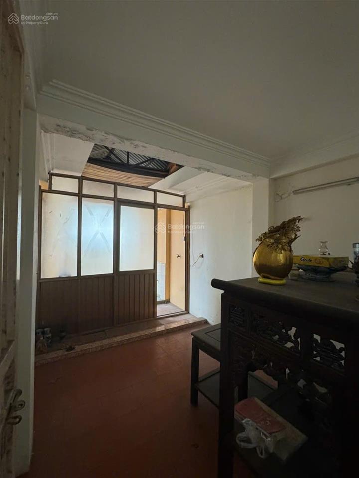 Chính chủ gửi bán nhà hoàng đạo thành 63m2 ô tô đỗ cửa  3m ra ô tô tránh  ngõ thông chỉ hơn 15 tỷ