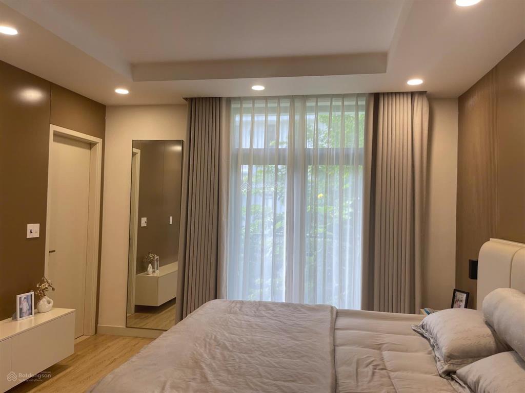 Chính chủ cần cho thuê biệt thự mini sân vườn full nội thất cao cấp, có thang máy, nhà mới
