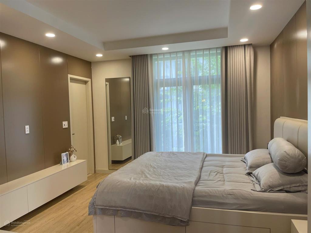 Chính chủ cần cho thuê biệt thự mini sân vườn full nội thất cao cấp, có thang máy, nhà mới