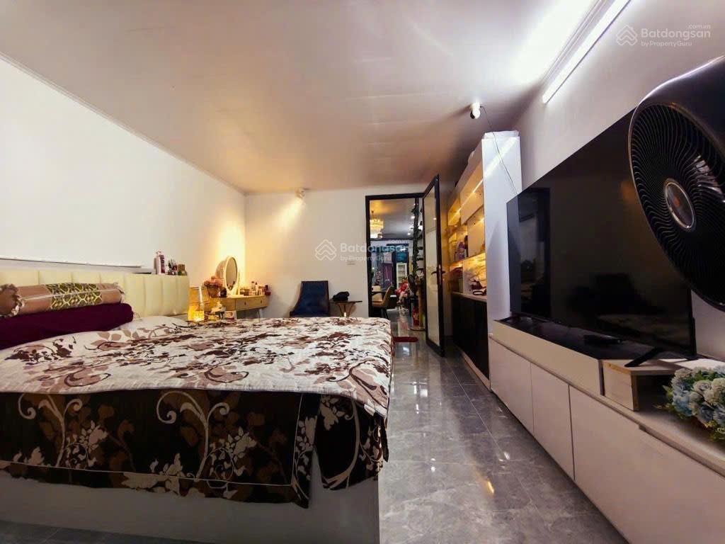 Bán nhà phố lê quý đôn, giá 7 tỷ