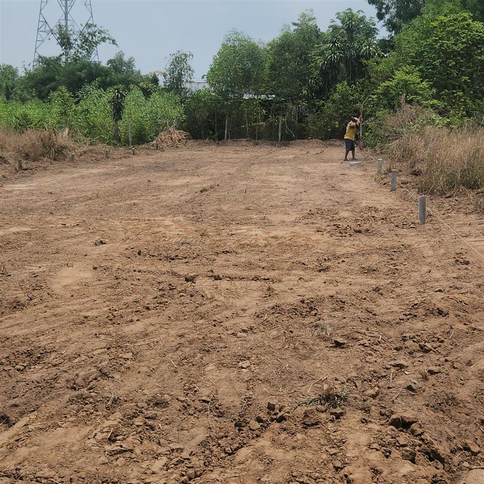Đất thổ cư ngang 10 sâu 42 ,200 thổ cư