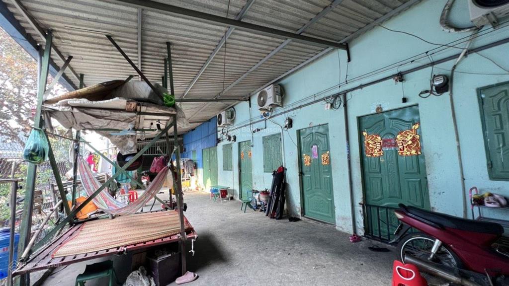 Bán đất có 10 phòng trọ, 1 ki ốt thuận nhập 30tr/tháng khu vực thuận lợi mua bán kinh doanh