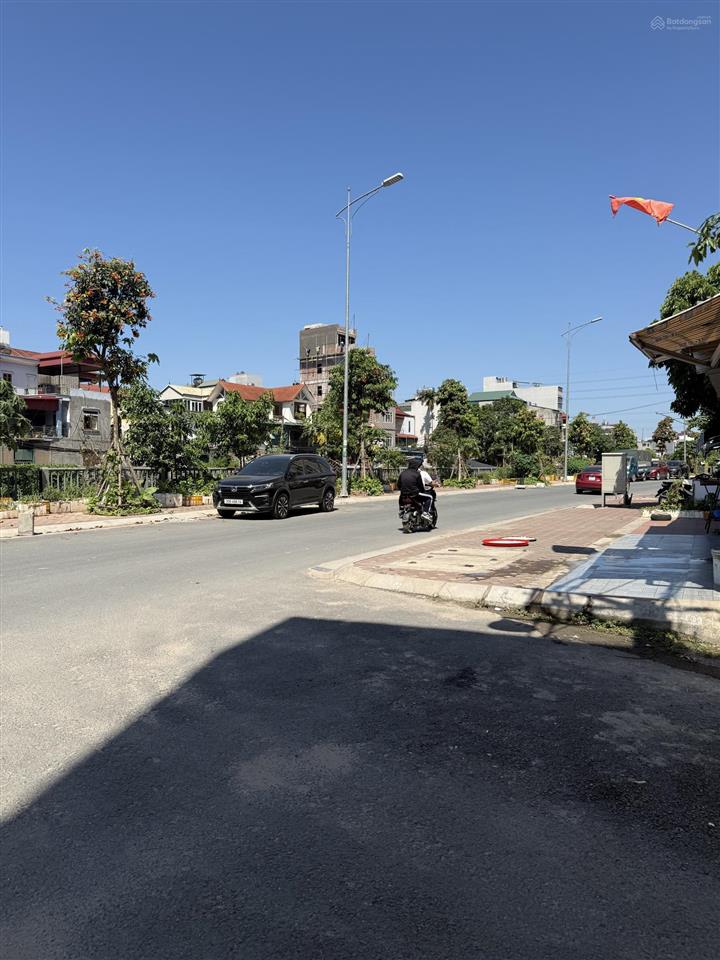 Biệt thự liền kề nhà đẹp phố ngô quyền hà đông ở ngay
