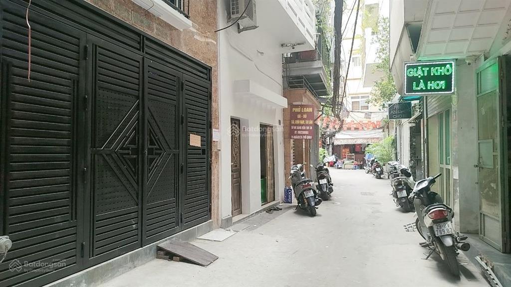 Khâm thiên 117m , ô tô con đỗ cửa, 7 tầng thang máy,pccc...v,v. gia 32 tỷ.