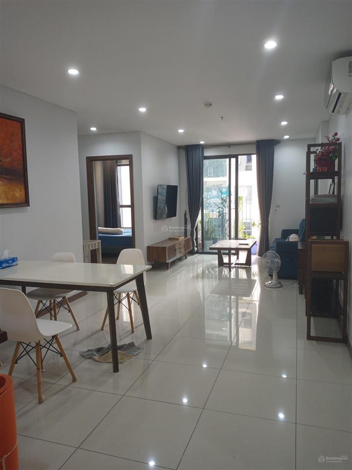 Pass căn hộ 2pn2wc cho thuê hado centrosa garden, 22 triệu full nội thất 86m2