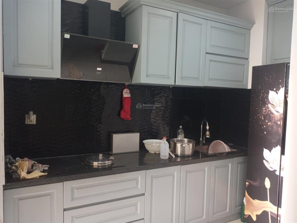 Pass căn hộ 2pn2wc cho thuê hado centrosa garden, 22 triệu full nội thất 86m2